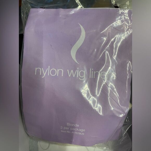 Wig by Paula Young Sheer Satisfaction Spun Gold - Picture 7 of 8